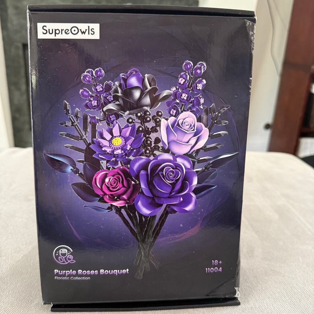 SupreOwls Purple Roses Bouquet Building Set 11004 Floral Collection Open Box